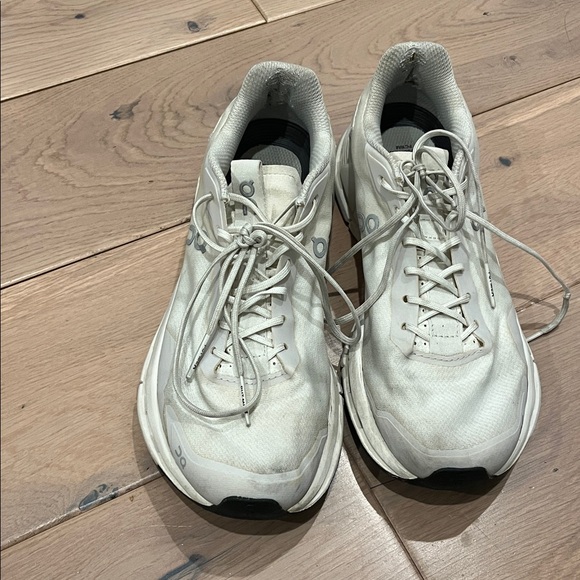 On Running - CLOUDNOVA FORM SNEAKER - Picture 5 of 8